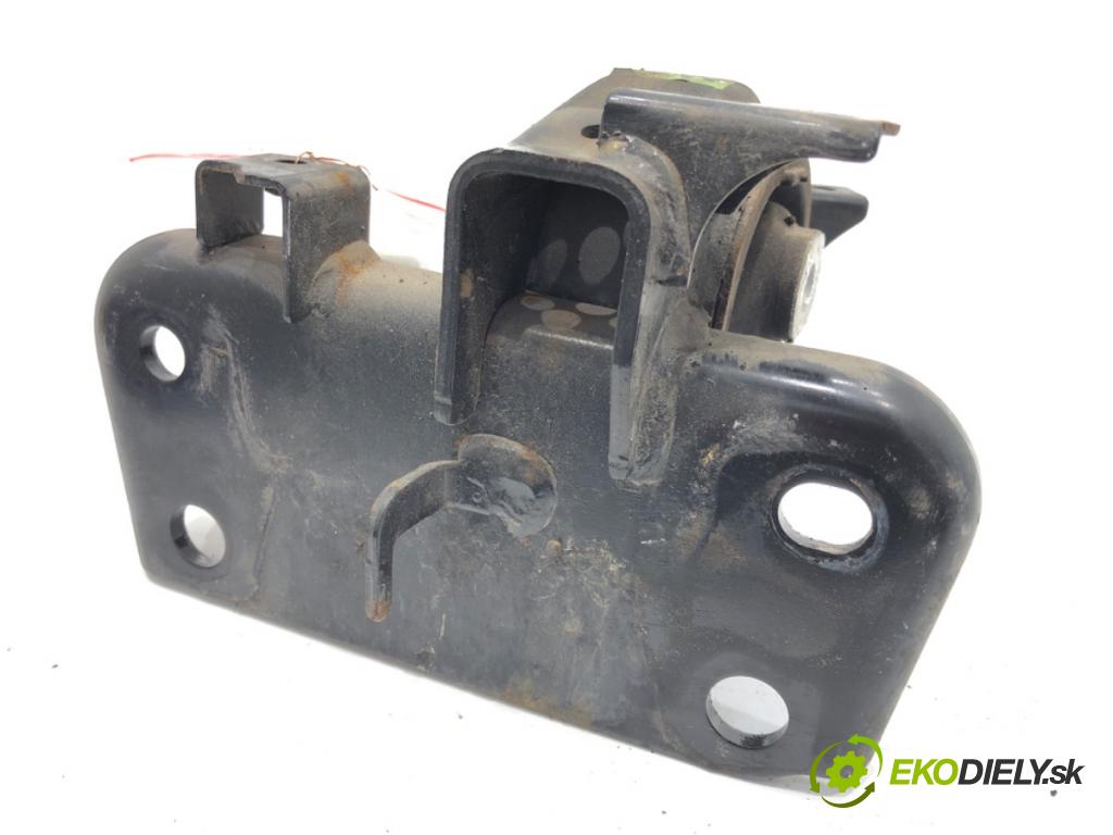 TOYOTA AURIS Kombi (_E18_) 2013 - 2018    1.6 D4-D (WWE185_) 82 kW [112 KM] olej napędowy 20  AirBag Motor  (Držiaky motora)