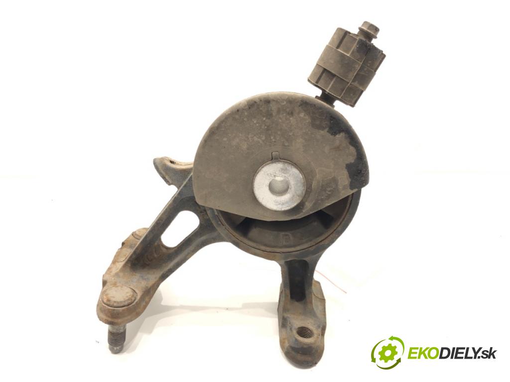 TOYOTA AURIS Kombi (_E18_) 2013 - 2018    1.6 D4-D (WWE185_) 82 kW [112 KM] olej napędowy 20  AirBag Motor  (Držiaky motora)