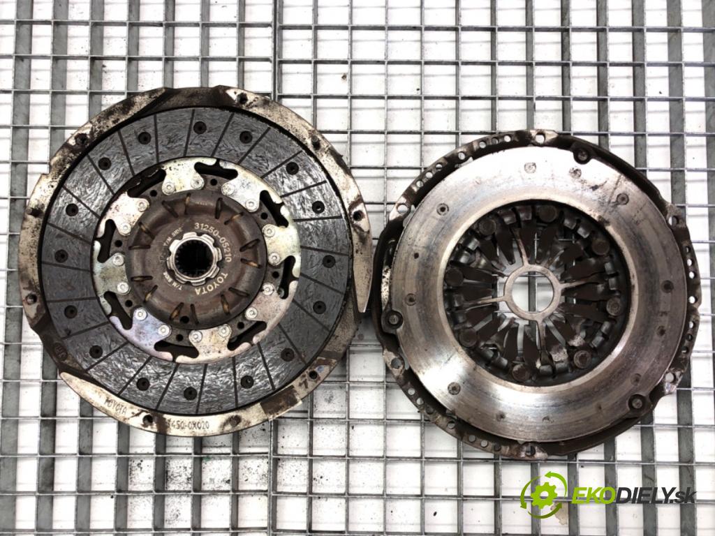 TOYOTA AURIS Kombi (_E18_) 2013 - 2018    1.6 D4-D (WWE185_) 82 kW [112 KM] olej napędowy 20  Spojková sada (bez ložiska) komplet 13450-0X020 (Kompletné sady (bez ložiska))