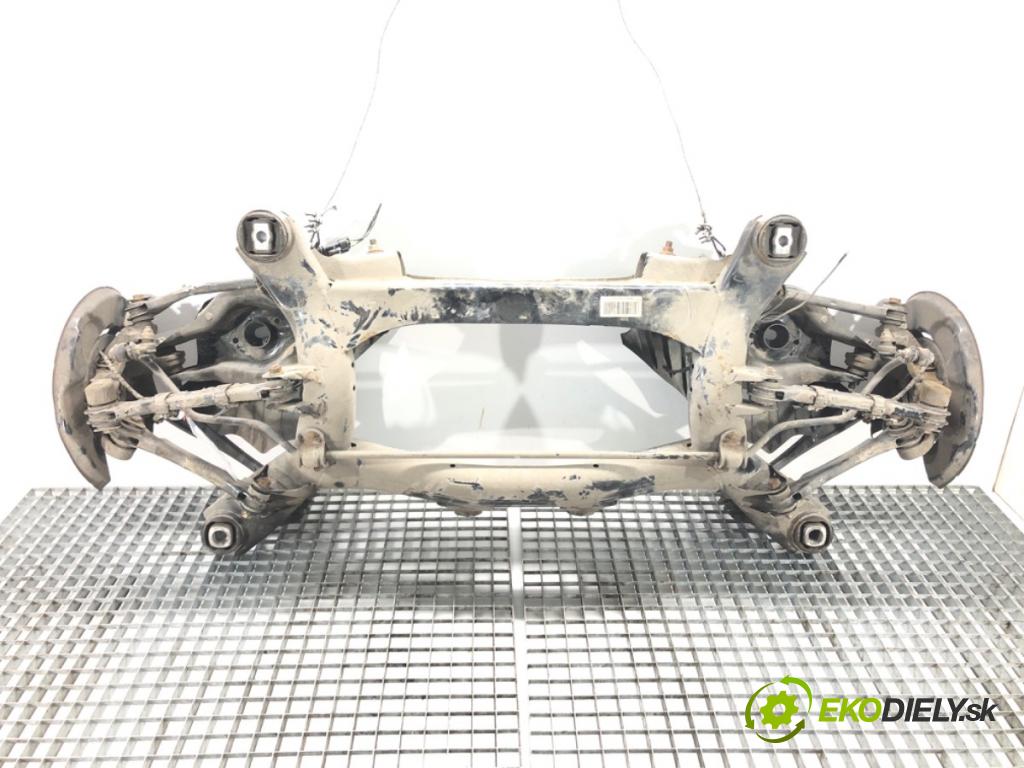 BMW 3 Gran Turismo (F34) 2012 - 2022    318 d 110 kW [150 KM] olej napędowy 2015 - 2022  výztuha zadní část 6798968