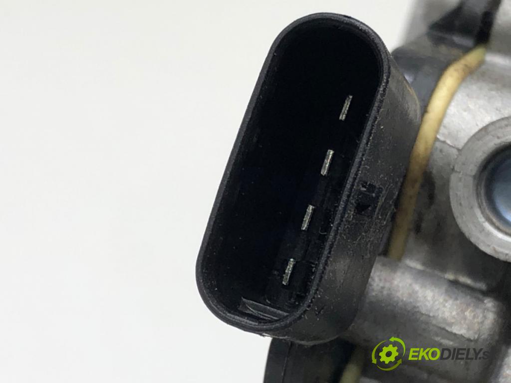 BMW 3 Gran Turismo (F34) 2012 - 2022    318 d 110 kW [150 KM] olej napędowy 2015 - 2022  Mechanizmus stieračov predný 726750303 (Motorčeky stieračov predné)