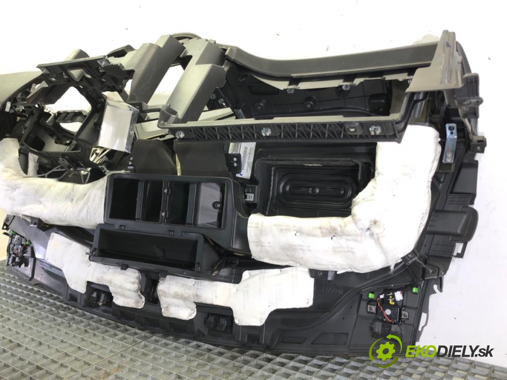 KIA CEED (JD) 2012 - 2018    1.4 CVVT 73 kW [100 KM] benzyna 2012 - 2018  Palubná doska  (Palubné dosky)