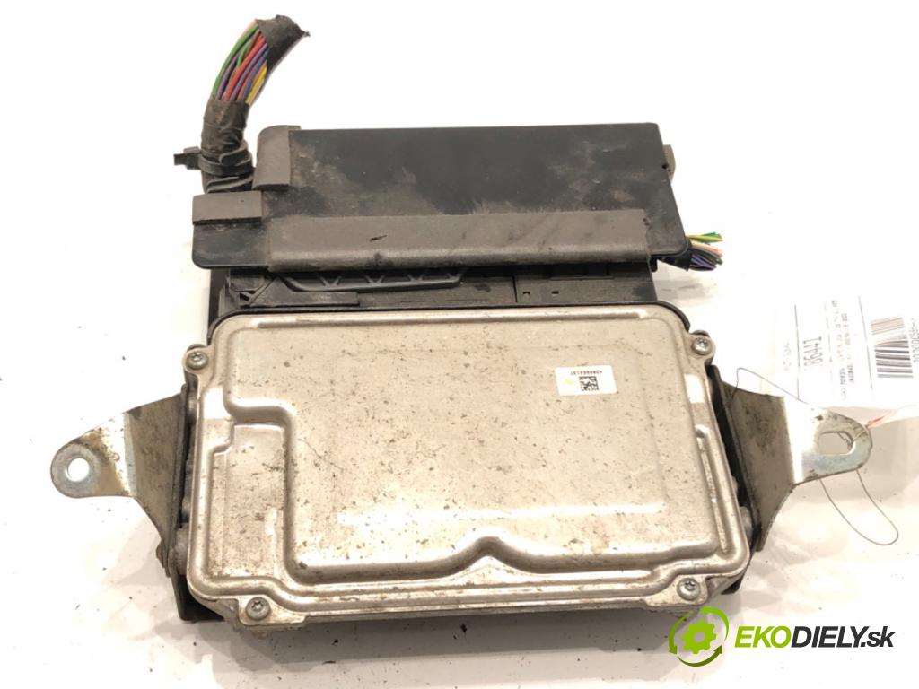 TOYOTA AYGO (_B4_) 2014 - 2022    1.0 VVTi (KGB40) 53 kW [72 KM] benzyna 2018 - 2022  riadiaca jednotka Motor 4200664137 (Riadiace jednotky)