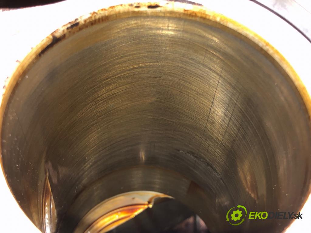 TOYOTA AYGO (_B4_) 2014 - 2022    1.0 VVTi (KGB40) 53 kW [72 KM] benzyna 2018 - 2022  blok Motor 1KR-FE (Blok motora)