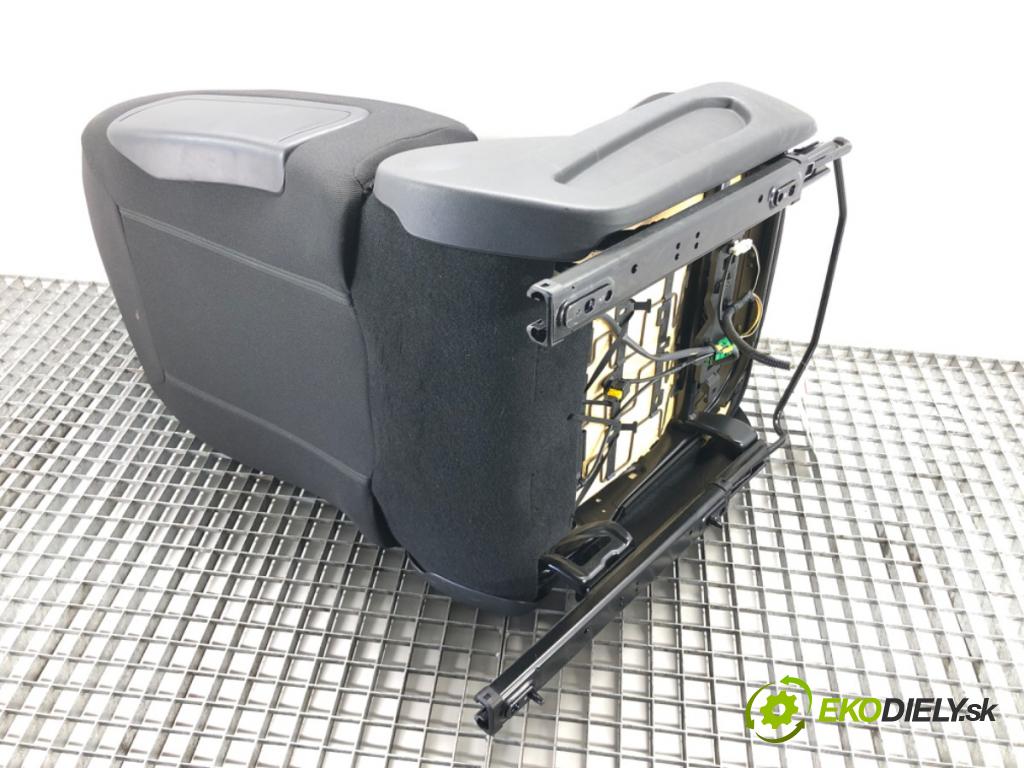 TOYOTA AYGO (_B4_) 2014 - 2022    1.0 VVTi (KGB40) 53 kW [72 KM] benzyna 2018 - 2022  Sedadlo pravy predný