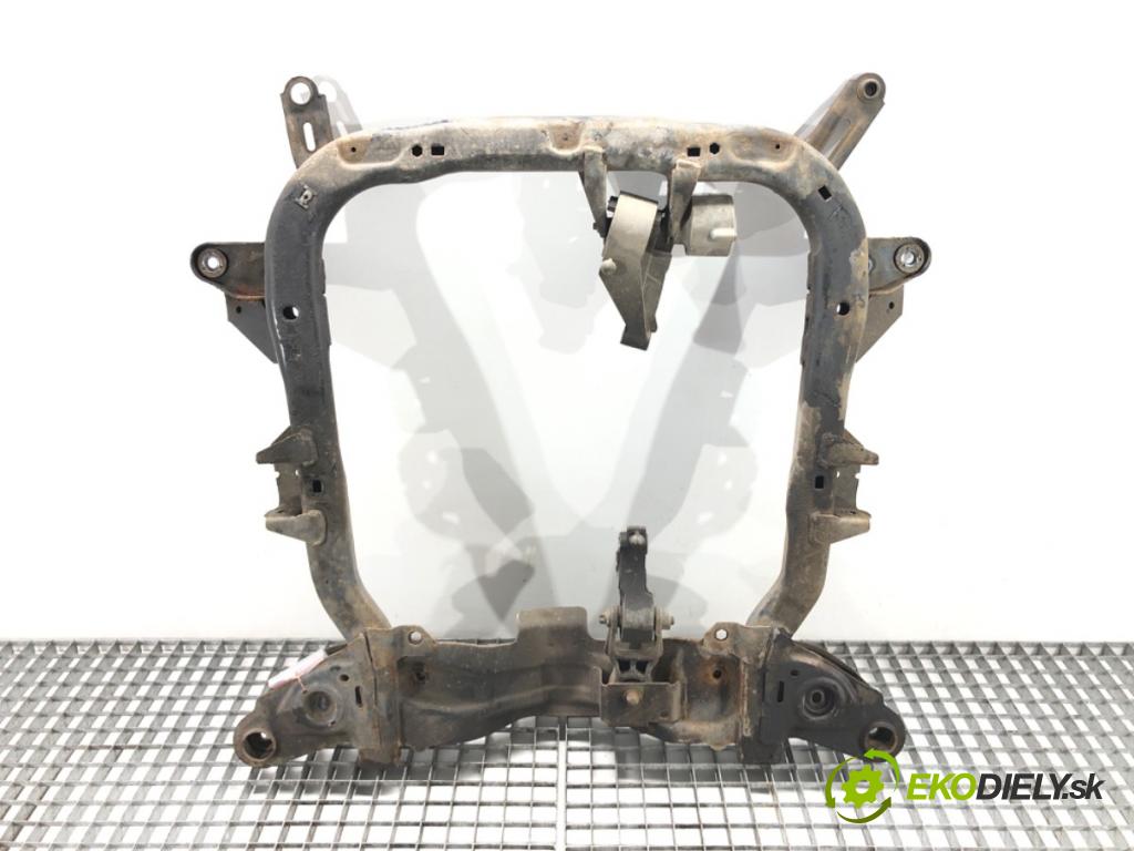 OPEL MERIVA A nadwozie wielkoprzestrzenne (MPV) 2005 74 kW 1.7 CDTI (E75) 1686 výztuha pod motor  (Přední výztuha)