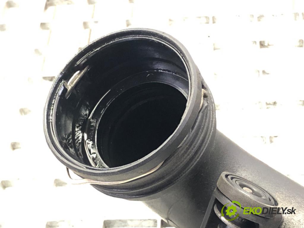 VW GOLF V (1K1) 2003 - 2010    1.9 TDI 77 kW [105 KM] olej napędowy 2003 - 2008  Rúra intercoolera 1K0145762CR