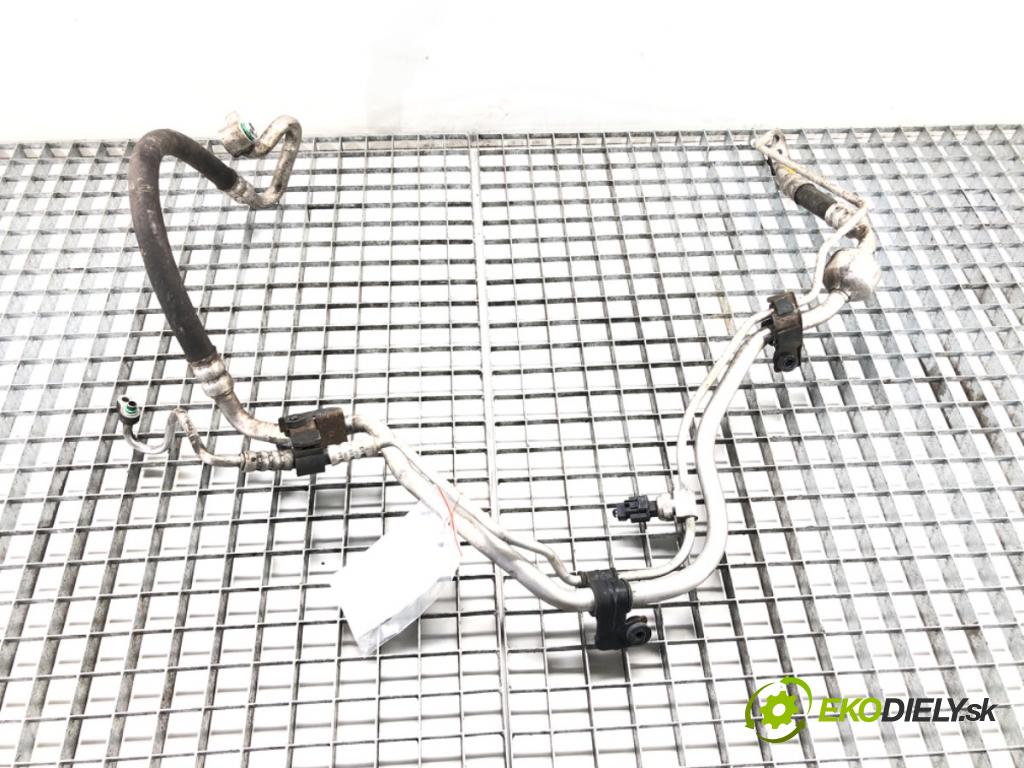 KIA CEED liftback (ED) 2006 - 2012    1.6 CRDi 115 85 kW [115 KM] olej napędowy 2006 - 2  rúrka klimatizácie  (Rúrky klimatizácie)