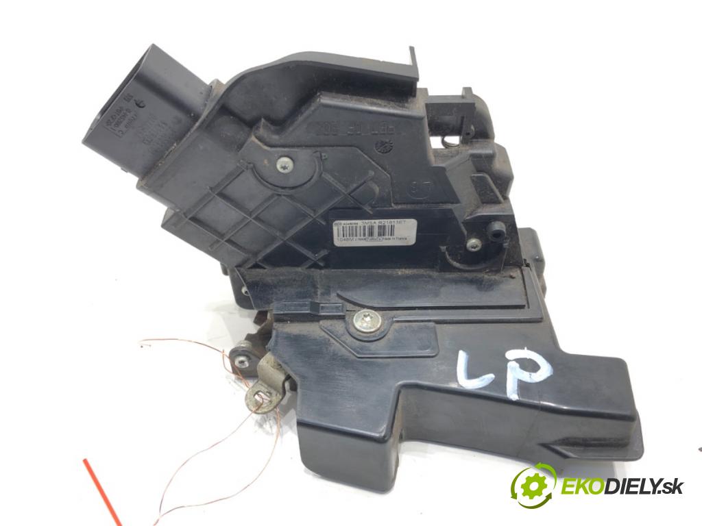 FORD FOCUS II (DA_, HCP, DP) 2004 - 2013    1.6 74 kW [100 KM] benzyna 2004 - 2012  zámok dveře levý přední část 3M5AR21813ET