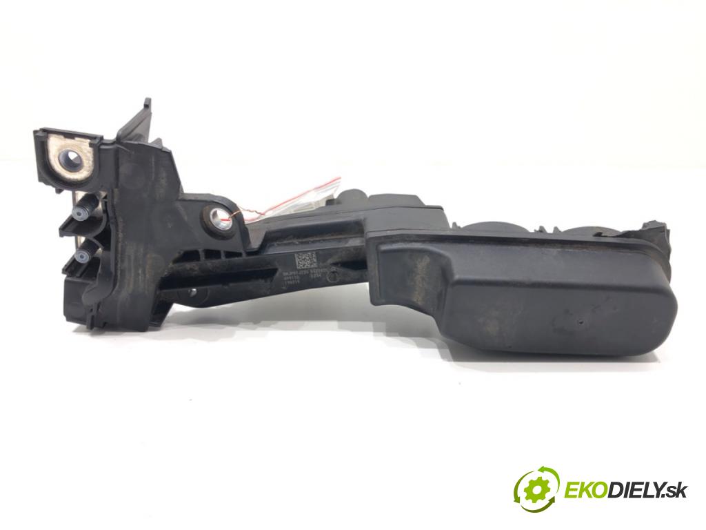 BMW X3 (G01, F97) 2017 - 2022    xDrive 20 d 140 kW [190 KM] olej napędowy 2017 - 2  Rozdeľovač PRĄDU 9339825 (Rozdeľovače)