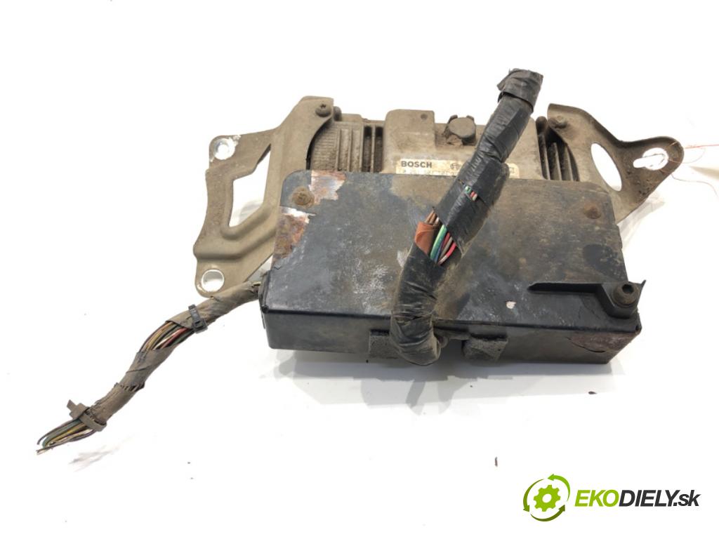 TOYOTA YARIS (_P13_) 2010 - 2022    1.0 (KSP130_) 51 kW [69 KM] benzyna 2010 - 2022  riadiaca jednotka Motor 0261S07104 (Riadiace jednotky)