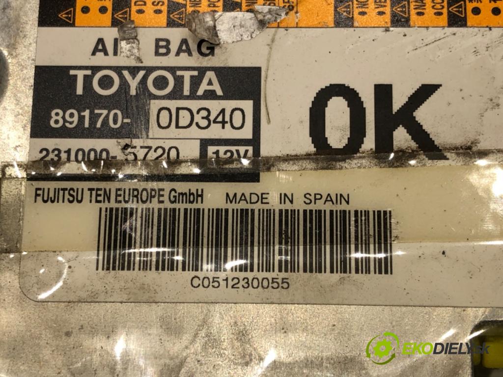 TOYOTA YARIS (_P13_) 2010 - 2022    1.0 (KSP130_) 51 kW [69 KM] benzyna 2010 - 2022  senzor airbag 89170-0D340 (Snímače)