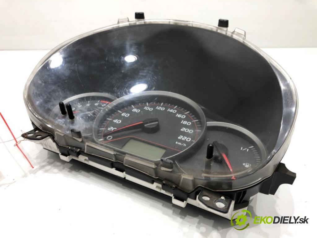 TOYOTA YARIS (_P13_) 2010 - 2022    1.0 (KSP130_) 51 kW [69 KM] benzyna 2010 - 2022  Prístrojovka 83800-0DR50 (Prístrojové dosky, displeje)