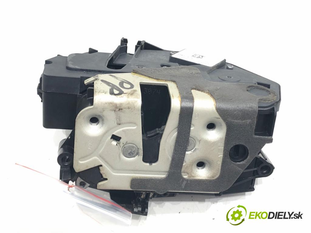 FORD FOCUS III 2010 - 2022    1.6 Ti 92 kW [125 KM] benzyna 2010 - 2017  zámok dveře pravý přední část BM5A-A21812-BF