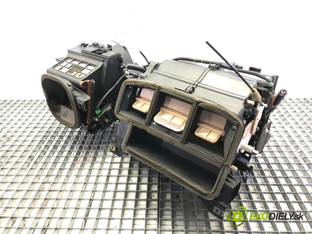 HONDA CIVIC VII Hatchback (EU, EP, EV) 2000 - 2006    1.4 iS (EP1) 66 kW [90 KM] benzyna 2001 - 2005  topné těleso radiátor topení komplet KOMBAJN 79020-S6D-G233-11 (Radiátory topení)