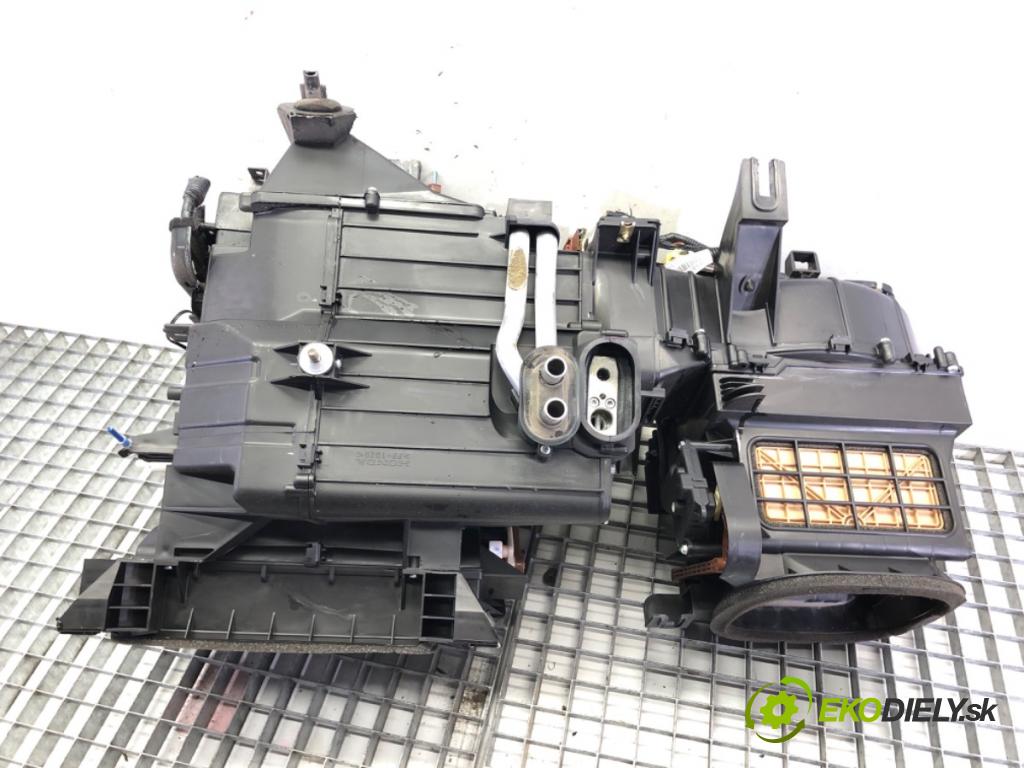 HONDA CIVIC VII Hatchback (EU, EP, EV) 2000 - 2006    1.4 iS (EP1) 66 kW [90 KM] benzyna 2001 - 2005  topné těleso radiátor topení komplet KOMBAJN 79020-S6D-G233-11 (Radiátory topení)