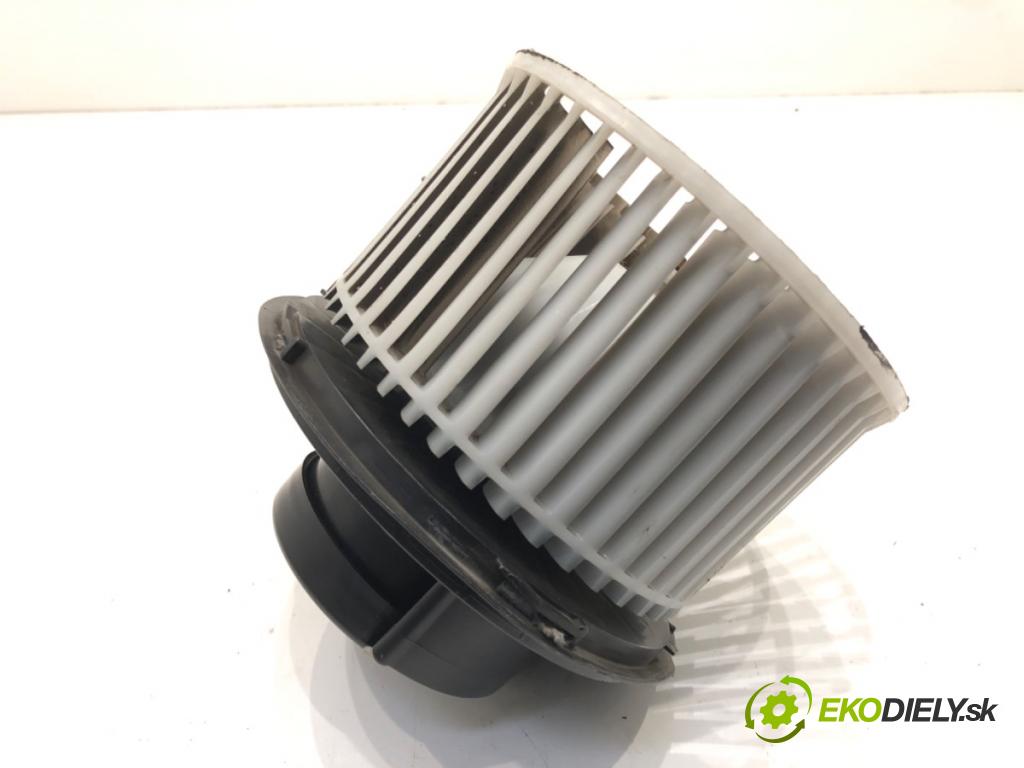 NISSAN TIIDA liftback (C11) 2004 - 2013    1.8 91 kW [124 KM] benzyna 2006 - 2011  ventilátor kúrenia