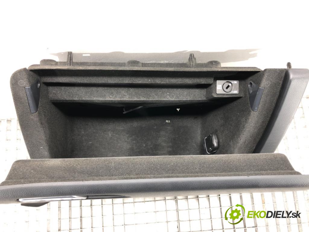 AUDI A4 B8 Avant (8K5) 2007 - 2015    2.0 TDI 105 kW [143 KM] olej napędowy 2008 - 2015  Priehradka, kastlík spolujazdca  (Priehradky, kastlíky)