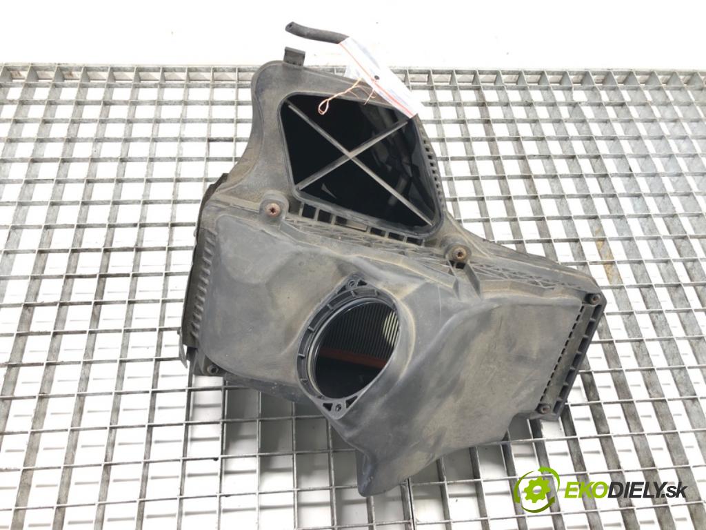 AUDI A4 B8 Avant (8K5) 2007 - 2015    2.0 TDI 105 kW [143 KM] olej napędowy 2008 - 2015  Obal filtra vzduchu 8K0133837T (Obaly filtrov vzduchu)