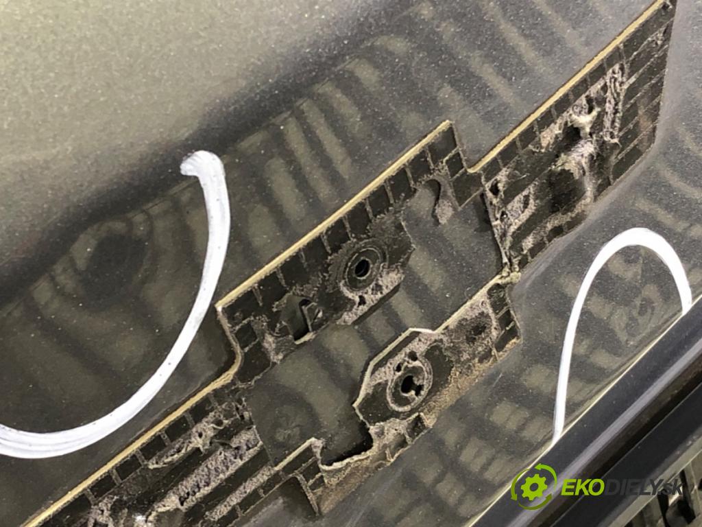 CHEVROLET CRUZE sedan 2013 74 kW 1.4 1398 kapota zad