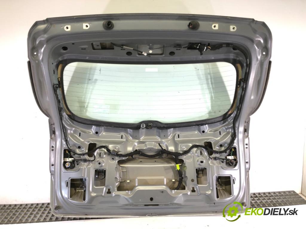 CHEVROLET CRUZE sedan 2013 74 kW 1.4 1398 kapota zad