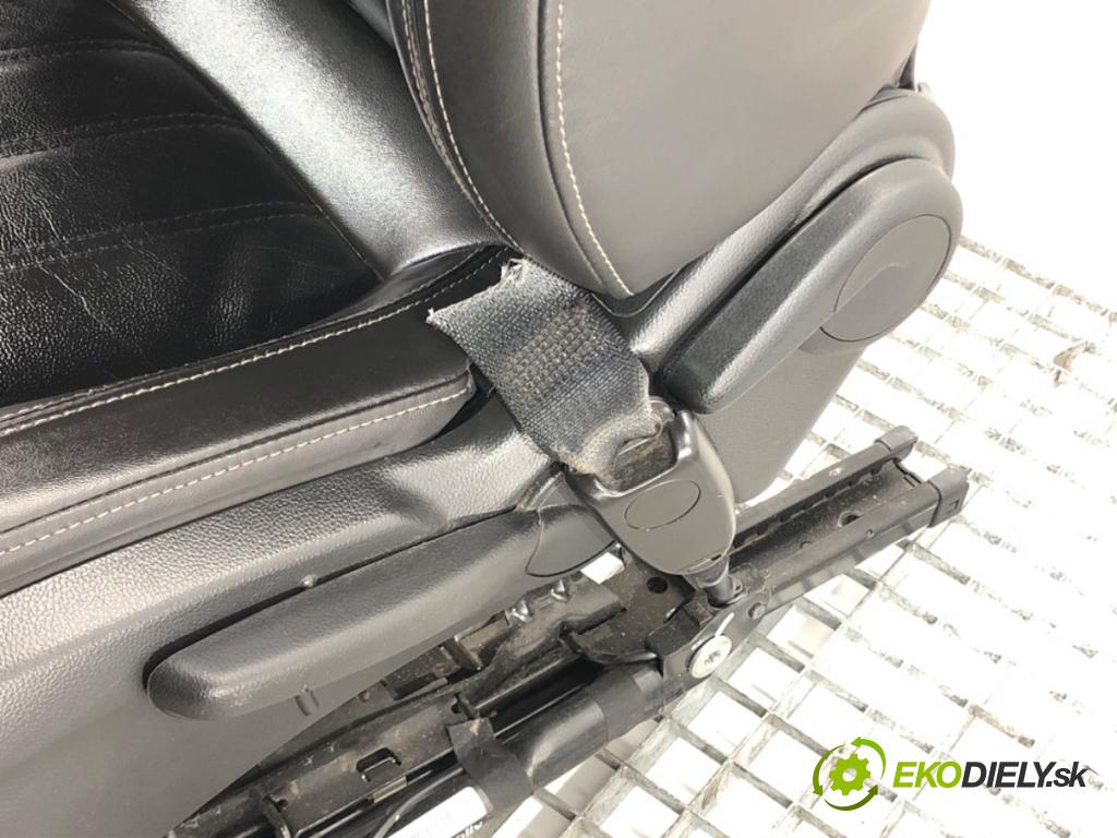 CHEVROLET CRUZE (J300) 2009 - 2022    1.4 74 kW [101 KM] benzyna 2013 - 2022  Sedadlo ľavy  (Sedačky, sedadlá)