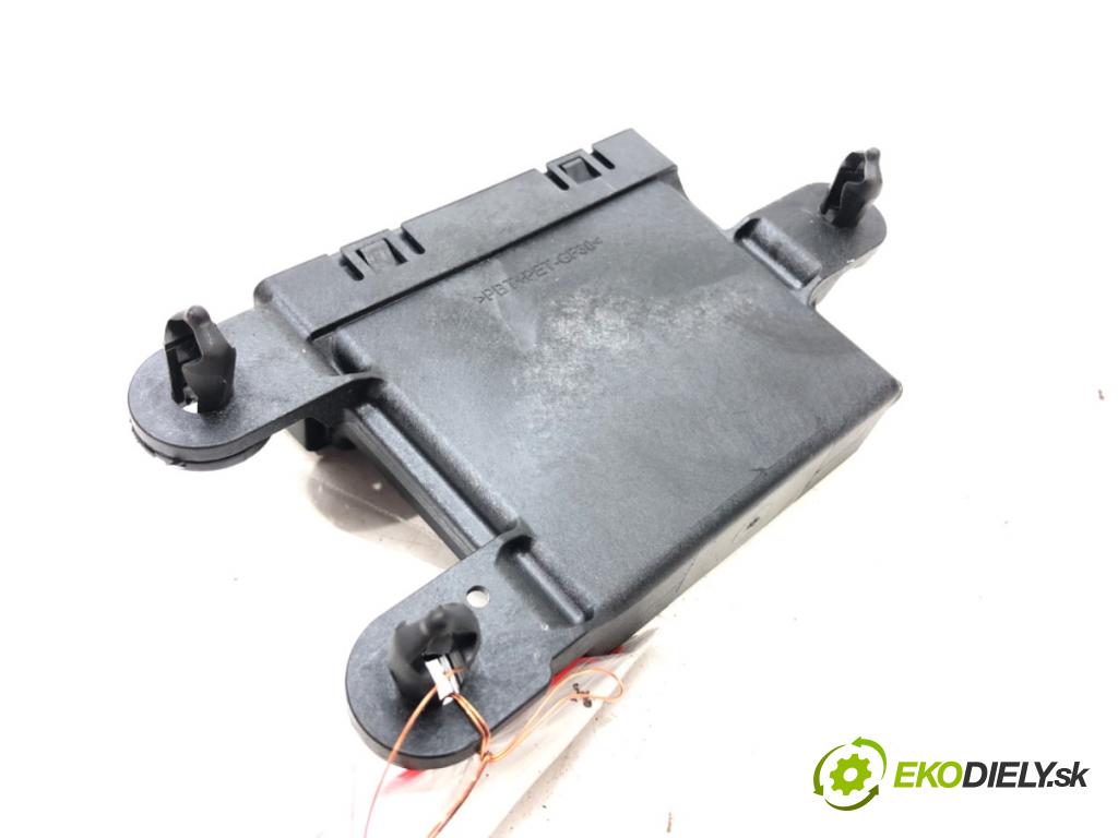 CHEVROLET CRUZE (J300) 2009 - 2022    1.4 74 kW [101 KM] benzyna 2013 - 2022  Modul PDC 0263004415 (Ostatné)