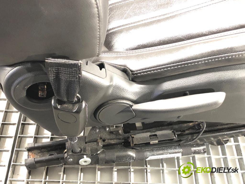 CHEVROLET CRUZE (J300) 2009 - 2022    1.4 74 kW [101 KM] benzyna 2013 - 2022  Sedadlo pravy predný