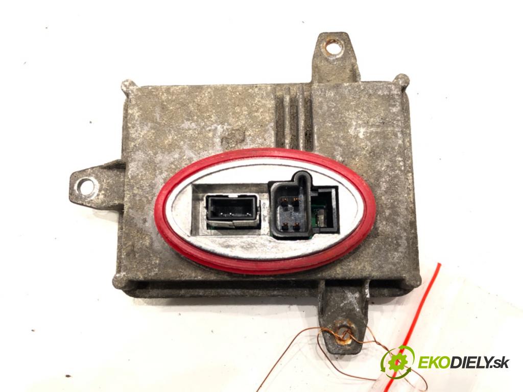 HYUNDAI i40 I (VF) 2012 - 2022    1.7 CRDi 100 kW [136 KM] olej napędowy 2012 - 2022  Menič XENON 3Z921-01700 (Riadiace jednotky xenónu)