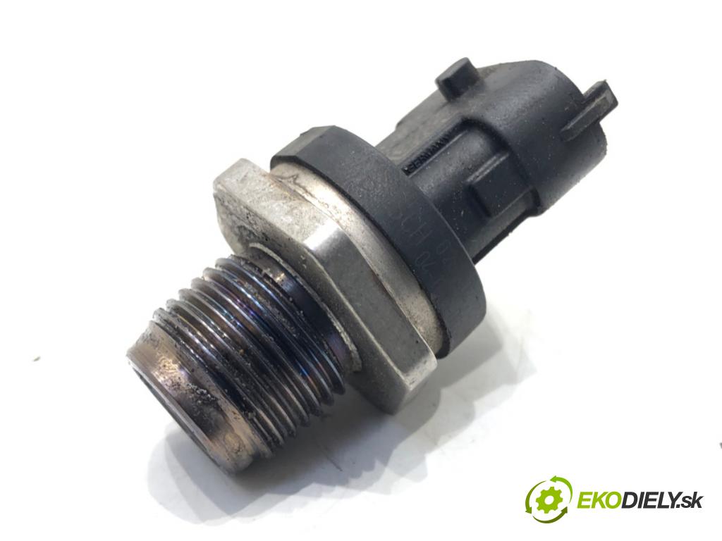 FIAT STILO (192_) 2001 - 2010    1.9 JTD 103 kW [140 KM] olej napędowy 2004 - 2006  Snímač tlaku paliva 0281002706 (Snímače)