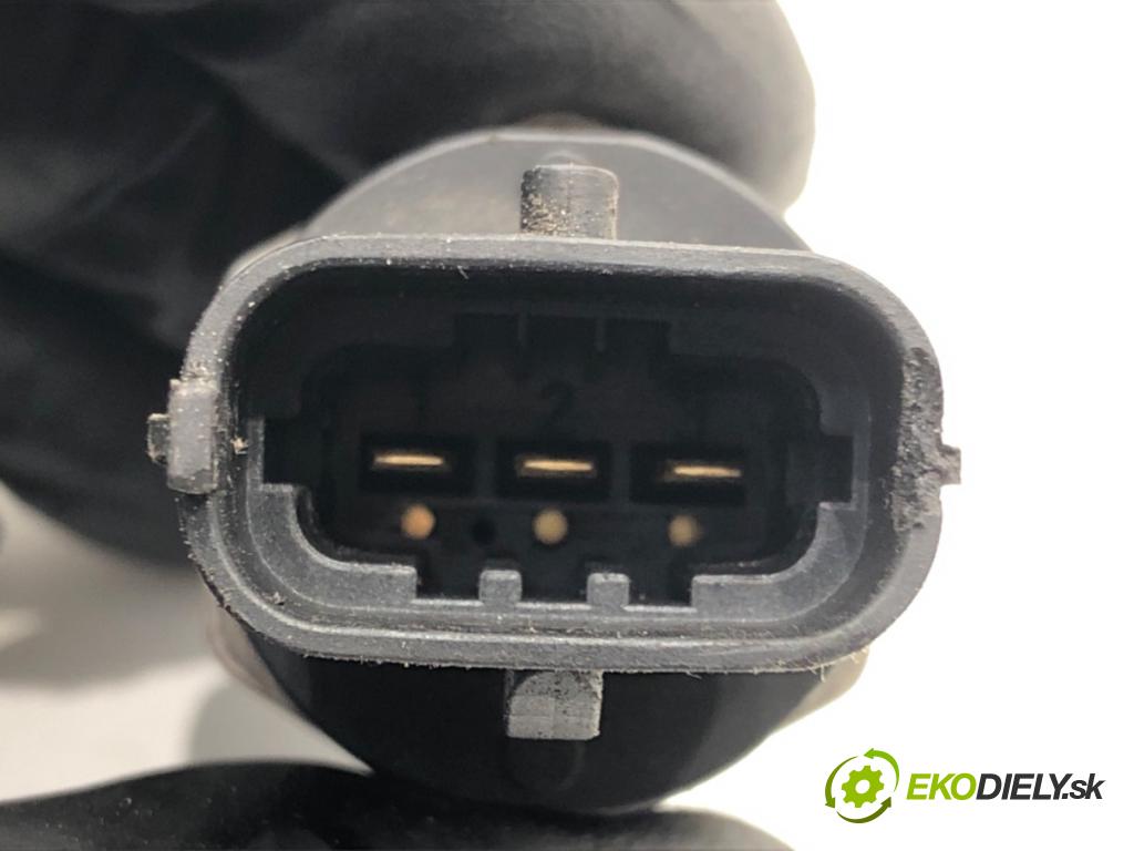 FIAT STILO (192_) 2001 - 2010    1.9 JTD 103 kW [140 KM] olej napędowy 2004 - 2006  Snímač tlaku paliva 0281002706 (Snímače)