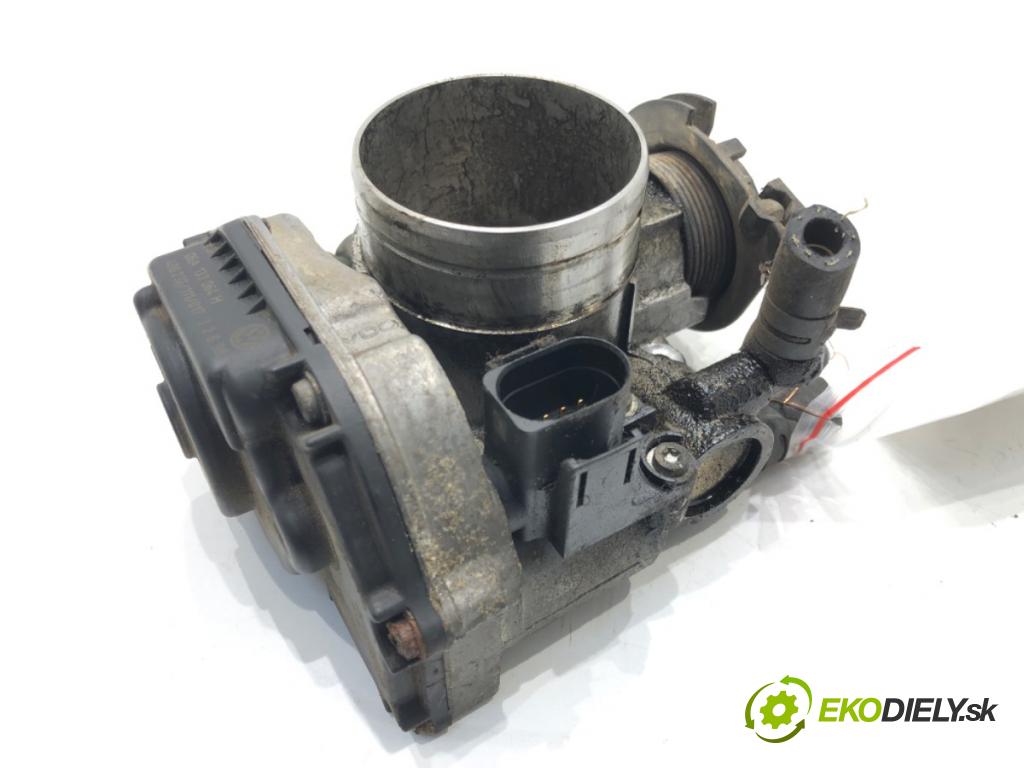 VW BORA I (1J2) 1998 - 2013    2.0 85 kW [115 KM] benzyna 1998 - 2013  Škrtiaca klapka 06A133064H (Škrtiace klapky)