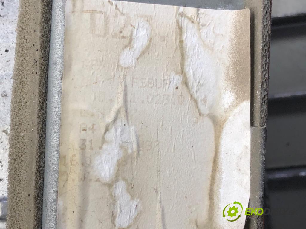 VW BORA I (1J2) 1998 - 2013    2.0 85 kW [115 KM] benzyna 1998 - 2013  Kulisa  (Rýchlostné páky / kulisy)