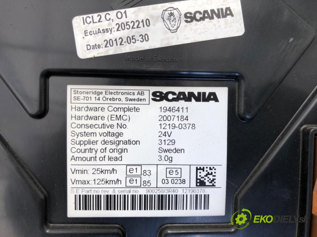 SCANIA R-series    R420  Prístrojovka 2052210 1946411 (Prístrojové dosky, displeje)