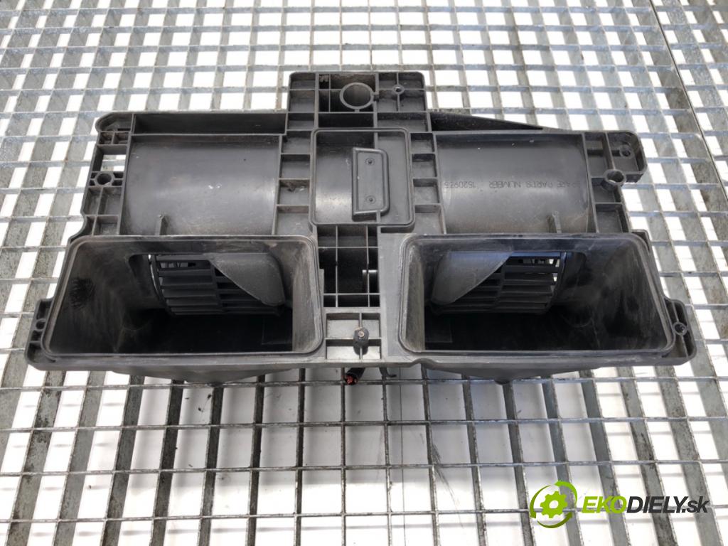 SCANIA R-series    R420  ventilátor kúrenia 1854877