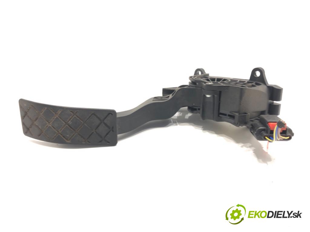 SKODA FABIA III (NJ3) 2014 - 2022    1.0 TSI 70 kW [95 KM] benzyna 2014 - 2022  Potenciometer plynu 6C1723503D (Pedále)