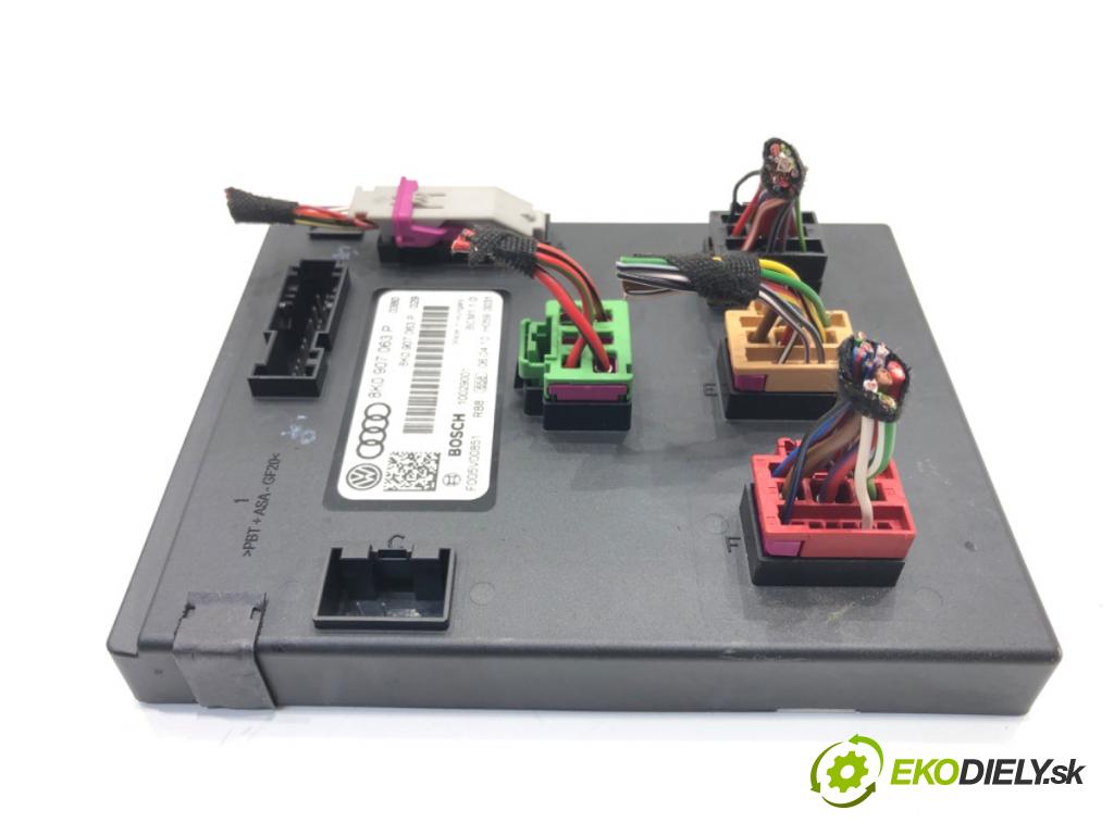 AUDI A4 B8 Avant (8K5) 2007 - 2015    2.0 TFSI flexible fuel quattro 132 kW [180 KM] Ben  Modul BCM 8K0907063P (Ostatné)