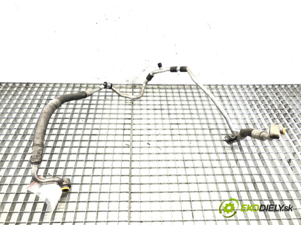 VW GOLF V (1K1) 2003 - 2010    1.4 16V 55 kW [75 KM] benzyna 2003 - 2006  rúrka klimatizácie 1K0820743AN (Rúrky klimatizácie)