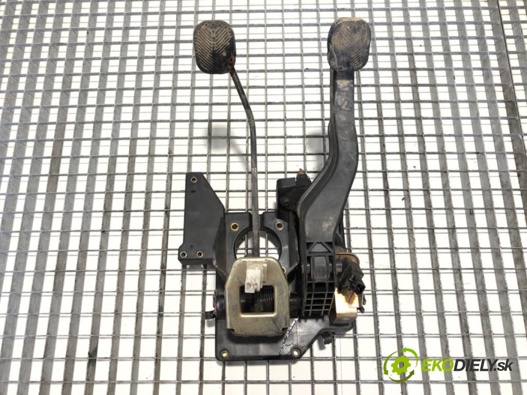 PEUGEOT BOXER Autobus (230P) 1994 - 2002    2.8 HDi 93 kW [126 KM] olej napędowy 2000 - 2001  PEDÁL:  (Pedále)