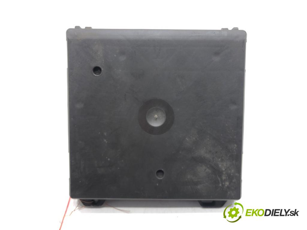 VW POLO (9N_, 9A_) 2001 - 2014    1.2 12V 47 kW [64 KM] benzyna 2001 - 2007  Modul komfortu 6Q1937049C (Moduly komfortu)