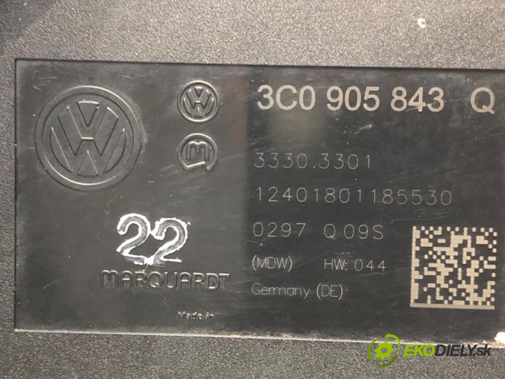 VW PASSAT B6 Variant (3C5) 2005 - 2011    1.9 TDI 77 kW [105 KM] olej napędowy 2005 - 2010  spinačka 3C0905843Q (Spínacie skrinky a kľúče)