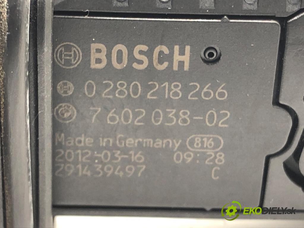 BMW 5 (F10) 2009 - 2016    528 i xDrive 180 kW [245 KM] benzyna 2011 - 2016  Váha vzduchu 0280218266 (Váhy vzduchu)