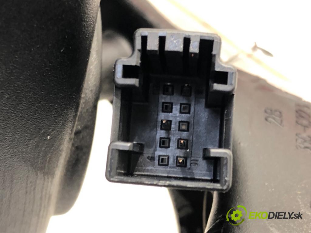 BMW 5 (F10) 2009 - 2016    528 i xDrive 180 kW [245 KM] benzyna 2011 - 2016  zpětné zrcátko vnitřní 9224341 (Světla vnitřní)