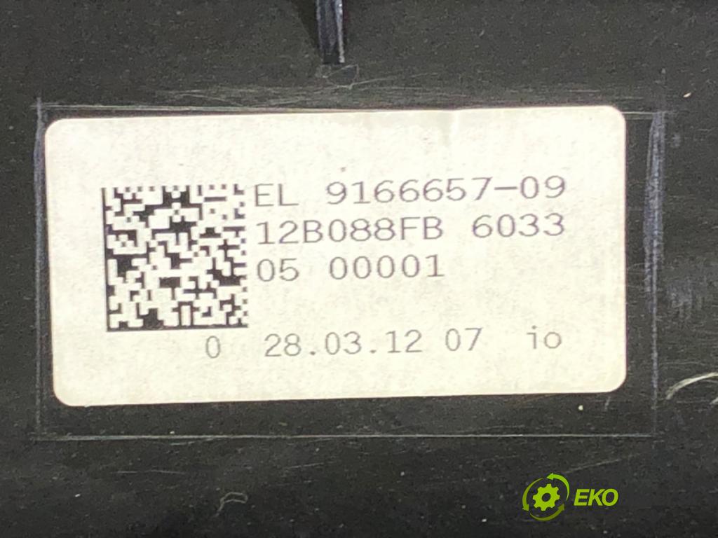 BMW 5 (F10) 2009 - 2016    528 i xDrive 180 kW [245 KM] benzyna 2011 - 2016  Palubná doska  (Palubné dosky)