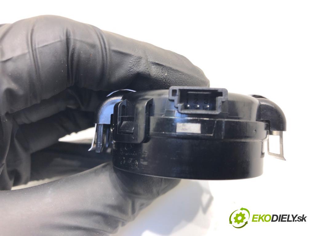 BMW 5 (F10) 2009 - 2016    528 i xDrive 180 kW [245 KM] benzyna 2011 - 2016  Snímač dažďa 9254025 (Snímače dažďa)