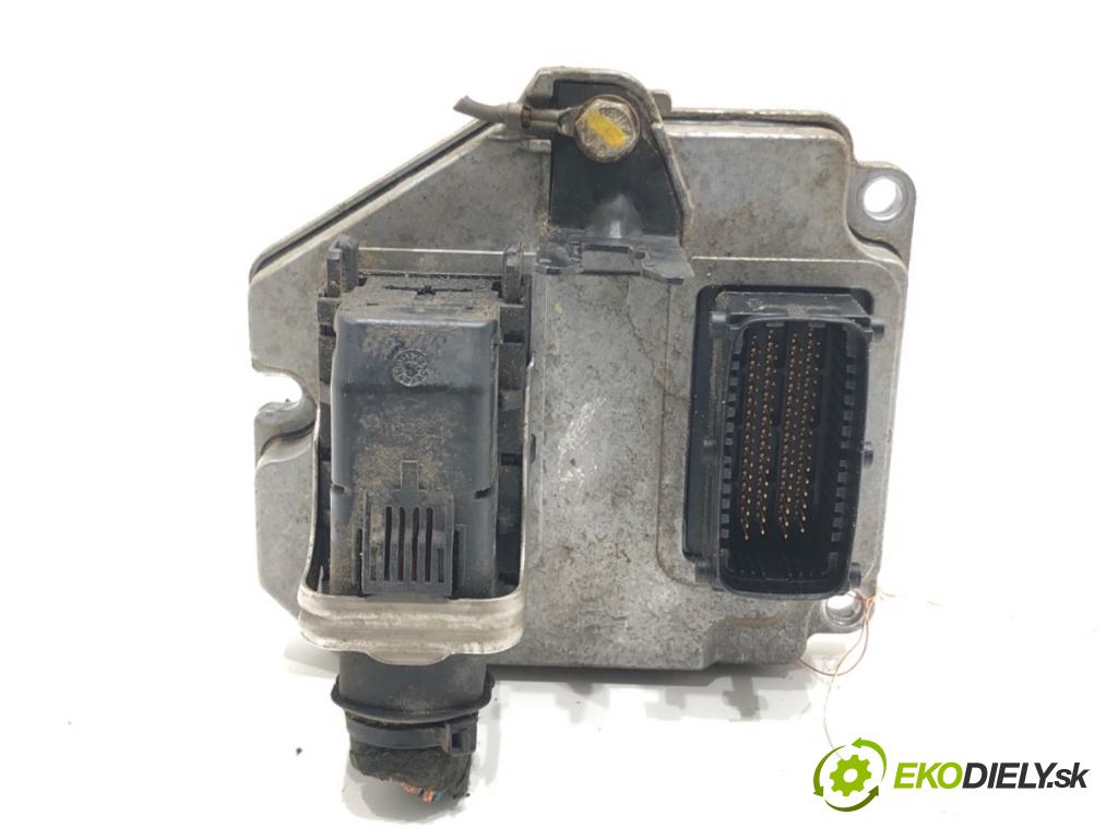 OPEL VECTRA C (Z02) 2002 - 2009    1.8 16V 90 kW [122 KM] benzyna 2002 - 2008  riadiaca jednotka Motor 55354416 (Riadiace jednotky)
