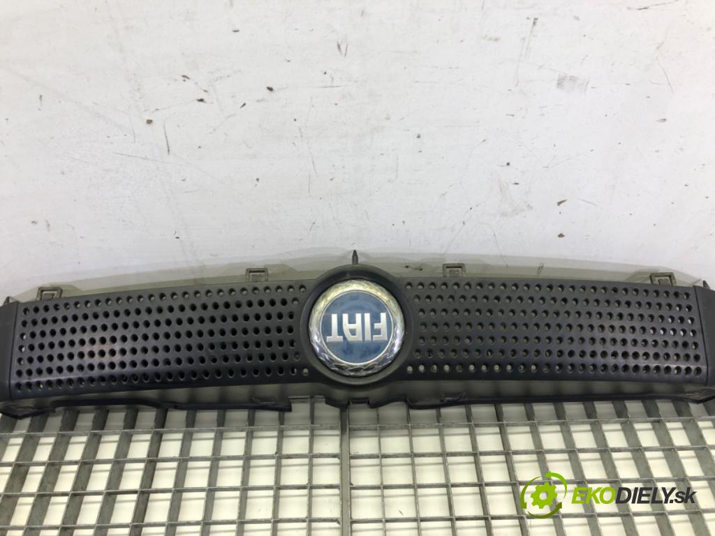 FIAT PANDA (169_) 2003 - 2022    1.1 (169.AXA1A) 40 kW [54 KM] benzyna 2003 - 2022  mřížka maska 735314236 (Mřížky (masky) chladičů)