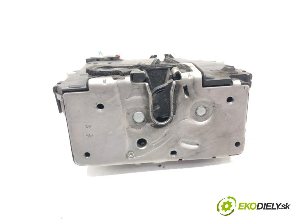 FIAT GRANDE PUNTO (199_) 2005 - 2022    1.4 (199AXB11, 199AXB1A, 199BXB1A, 199AXL1A) 57 kW [77 KM] benzyna 2005 - 2015  zámok dveře levý zadní část 51797571