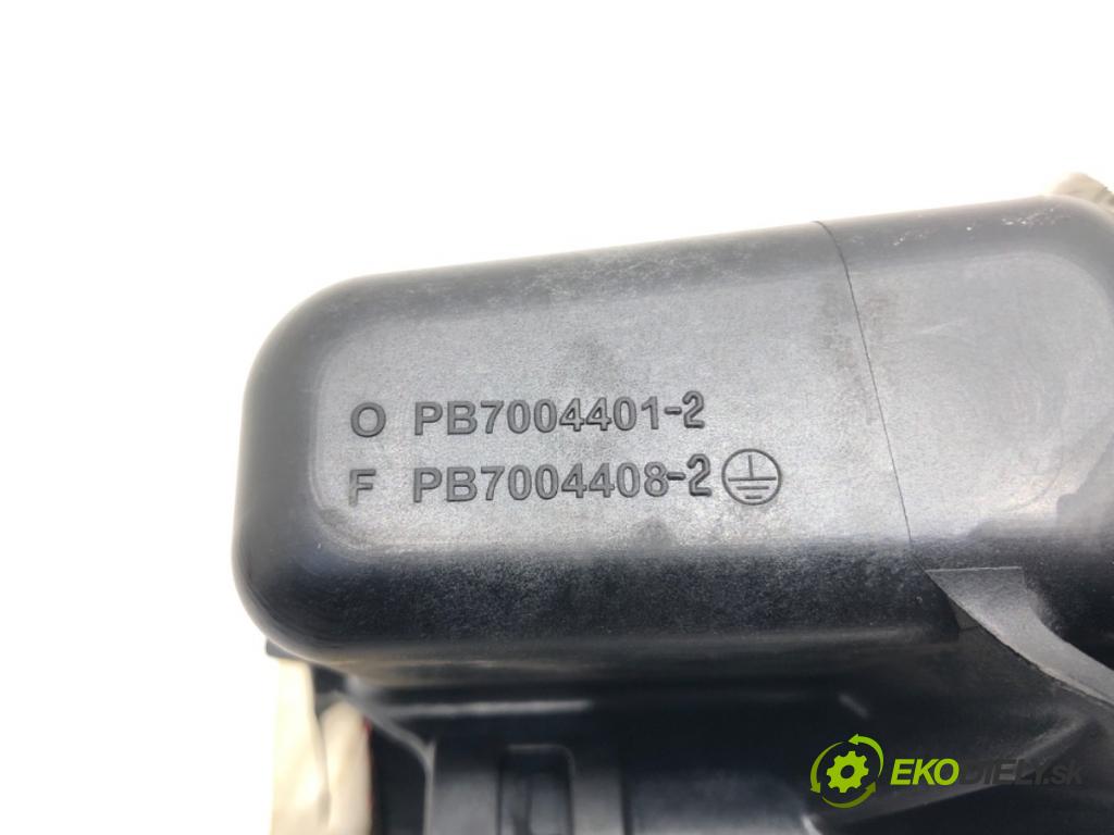 FIAT GRANDE PUNTO (199_) 2005 - 2022    1.4 (199AXB11, 199AXB1A, 199BXB1A, 199AXL1A) 57 kW [77 KM] benzyna 2005 - 2015  AirBag spolujazdca  (Airbagy)