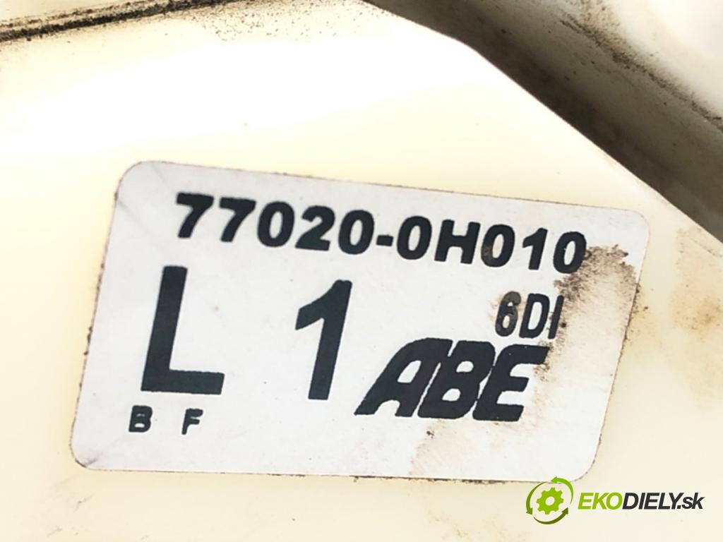 TOYOTA AYGO (_B1_) 2005 - 2014    1.0 (KGB10_) 50 kW [68 KM] benzyna 2005 - 2014  pumpa paliva 77020-0H010